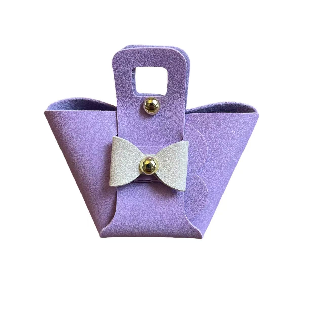 sacs à cadeaux en cuir