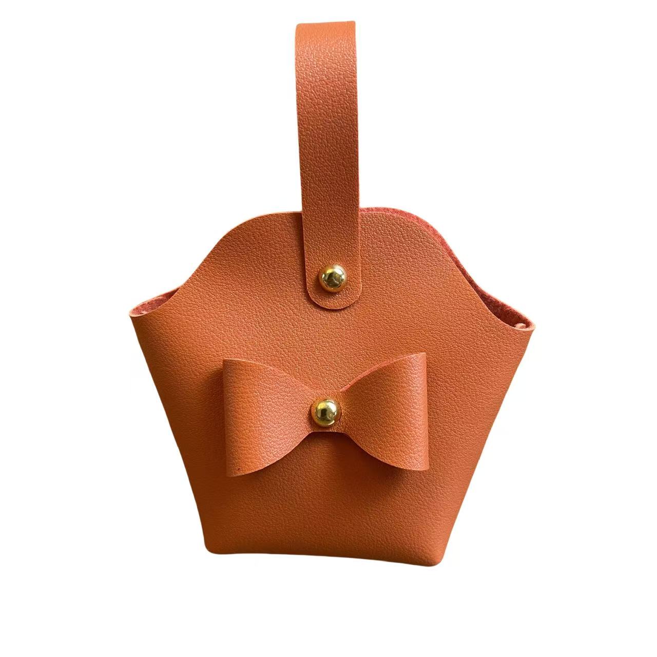 sacs à cadeaux en cuir